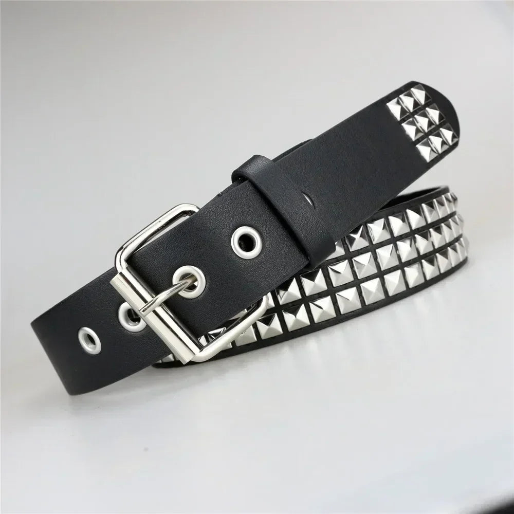 2024 New Square Bead Rivet Belt Metal Pyramid Belt Men and Women Punk Hardware Jeans Belt Y2K Belt Designer Belt Women's Belts